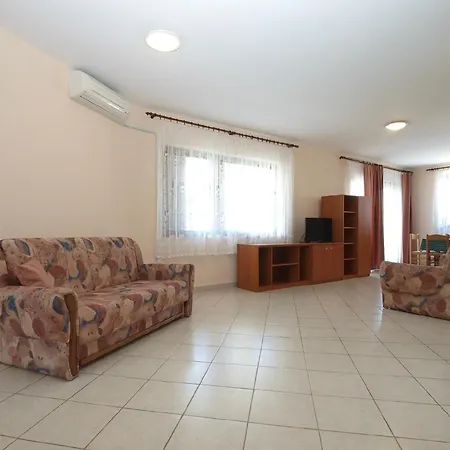 Fuer 6 Personen Ca 62 Qm In Fazana, Istrien Istrische Riviera